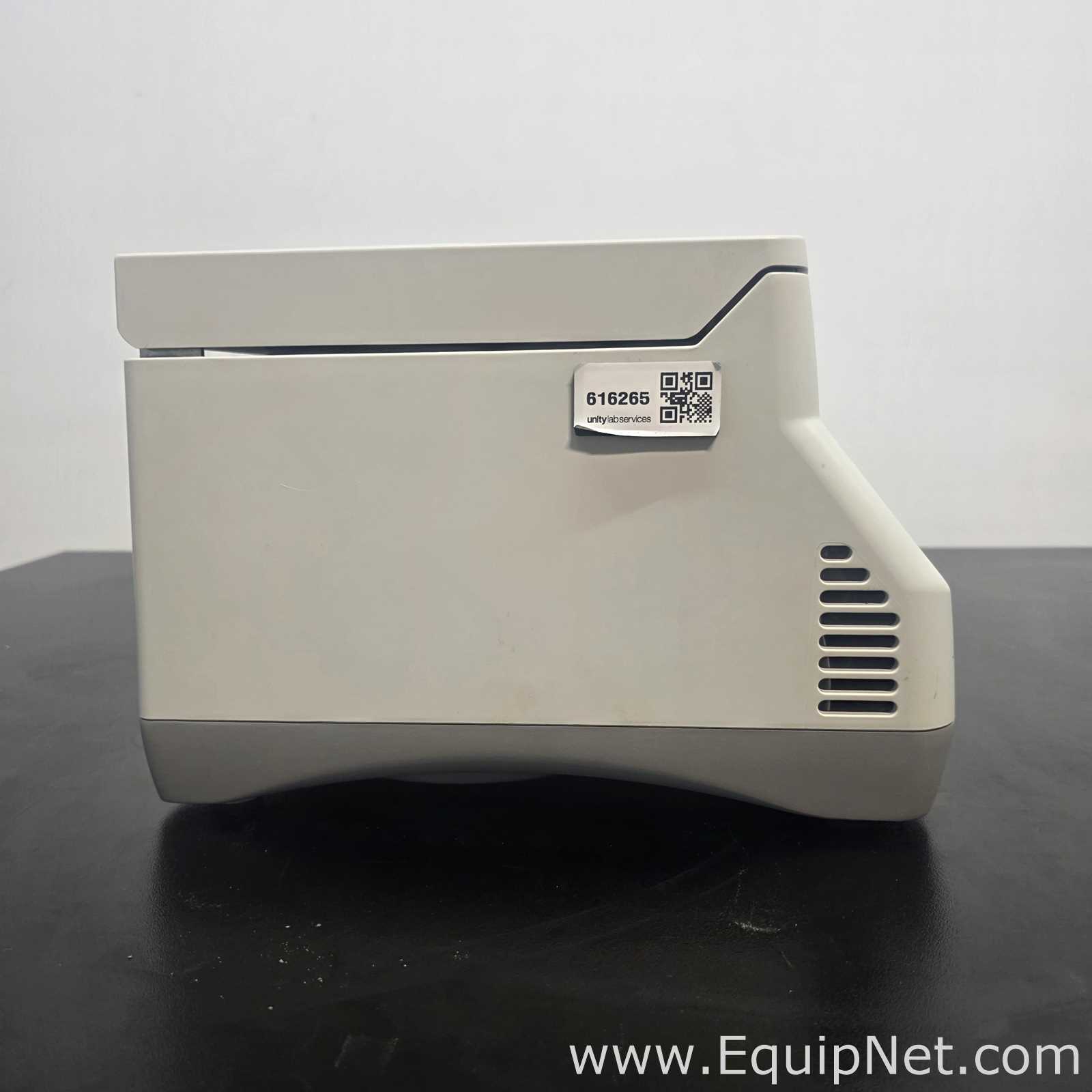 Centrífuga para Laboratórios Eppendorf Centrifuge 5424