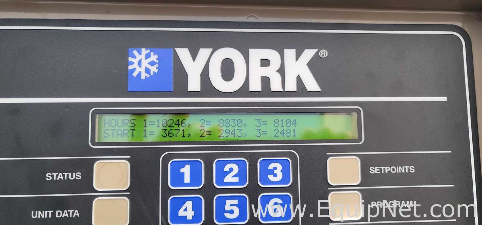 Enfriador York YCIV0307HA46VABBTXXSXXLXXXX11SXXXXHXXXXXLBXX3XXXXXXH5NXXXXR