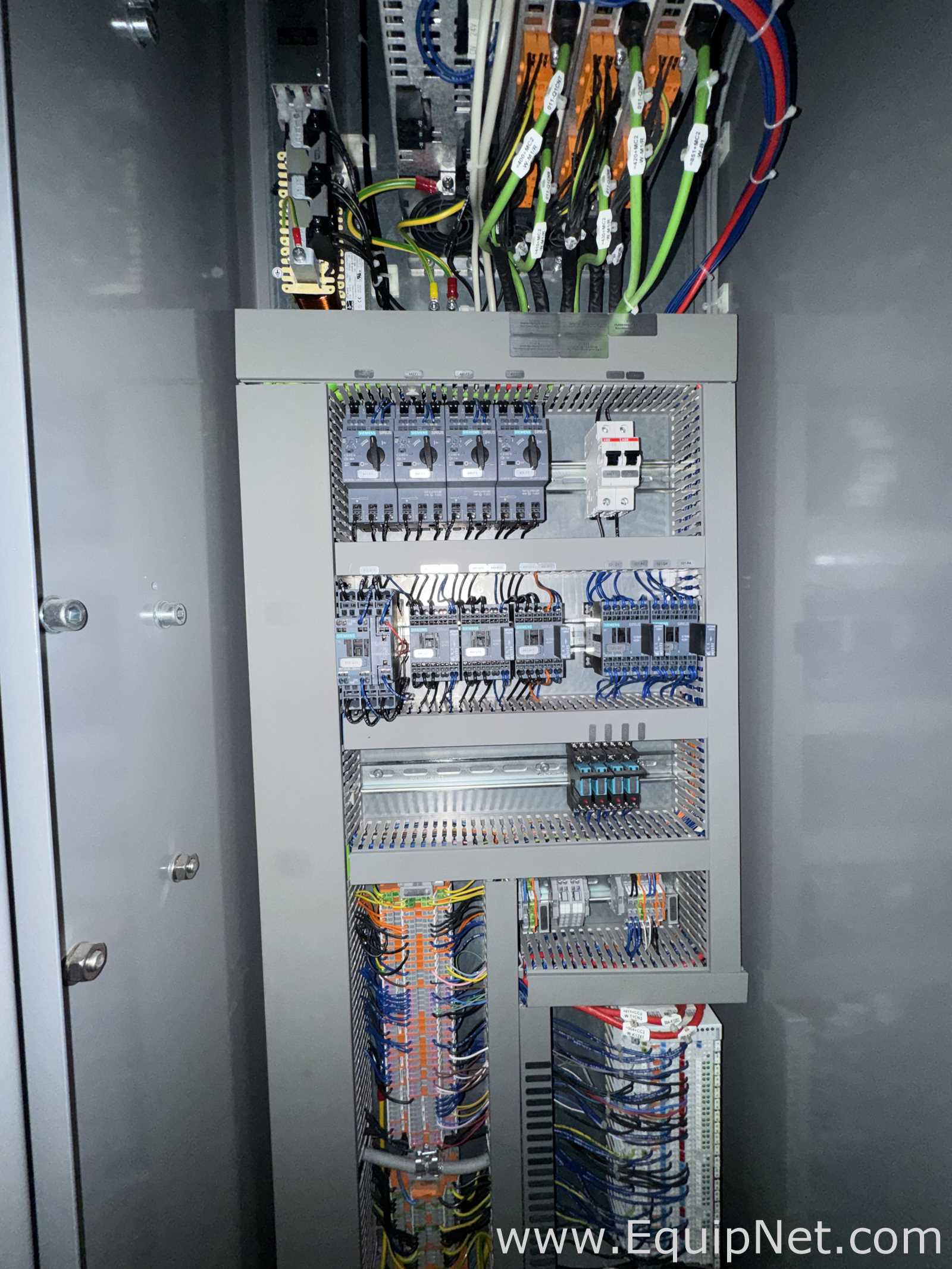 Uhlmann Pac Systeme GmbH and Co. KG P5010 Palletizer