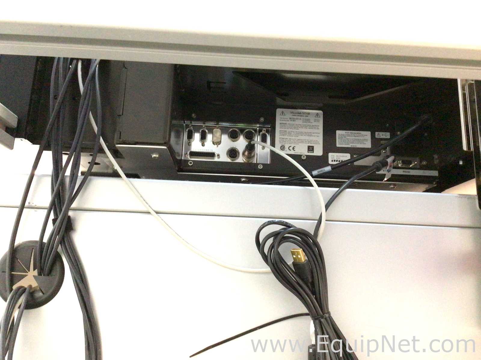 Hamilton Microlab Star Liquid Handler With Components