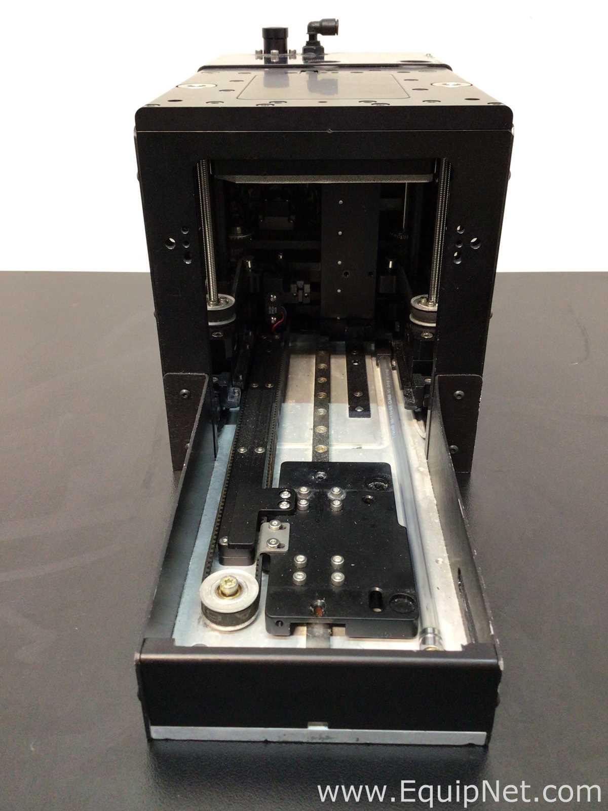 Hamilton Microlab Star Liquid Handler With Components