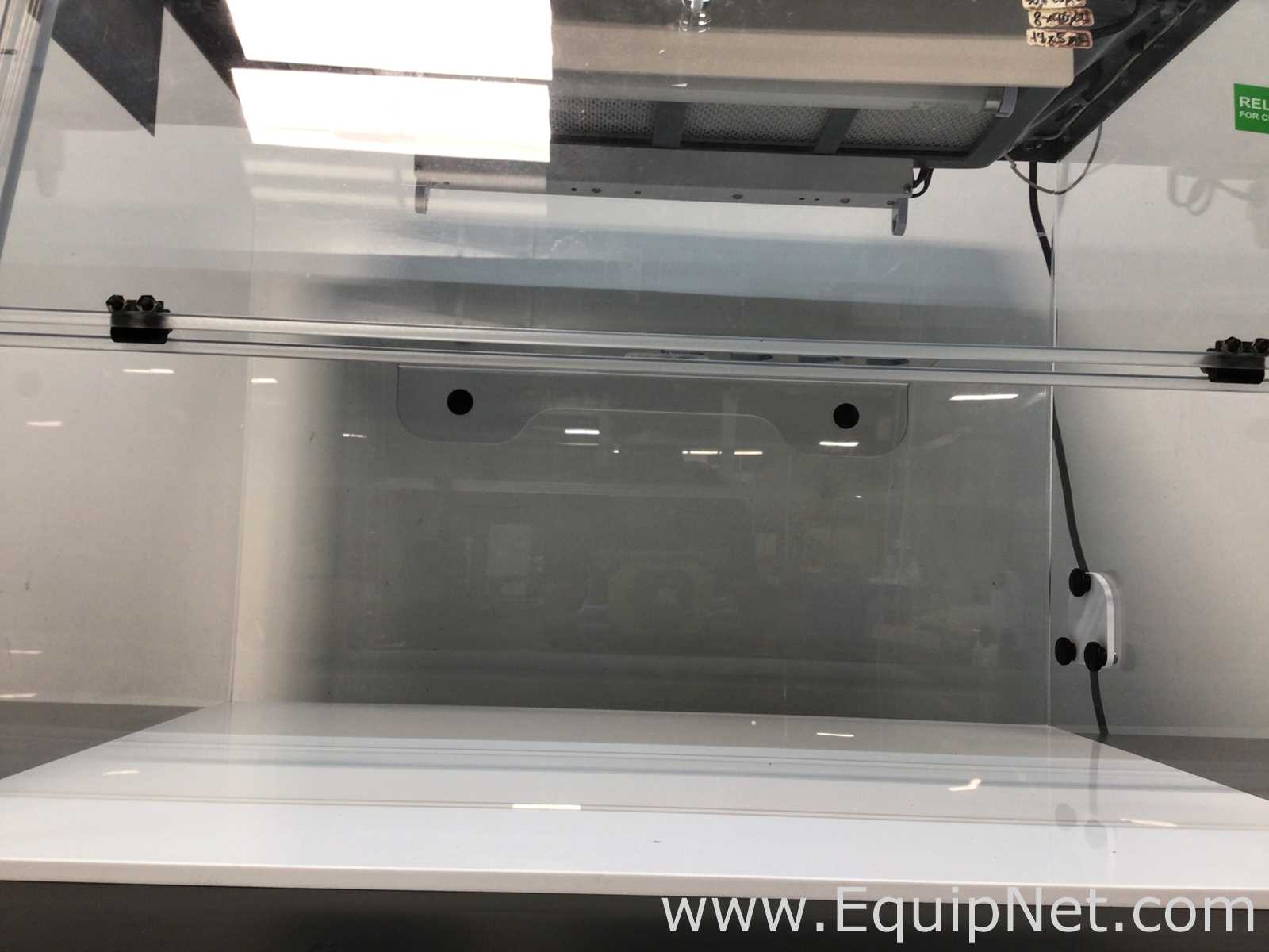 Air Clean Systems 600 PCR Workstation