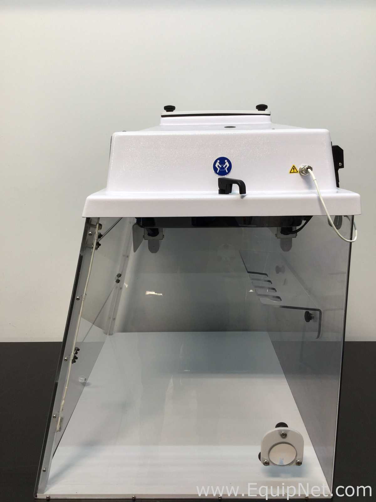 Air Clean Systems 600 PCR Workstation