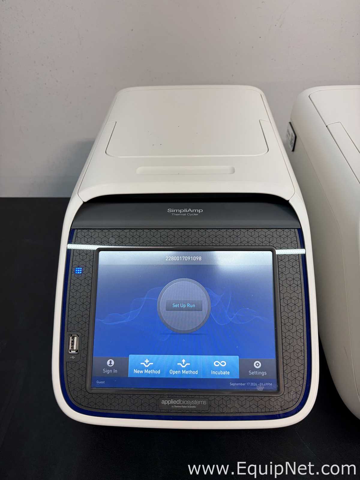 GE Healthcare Bio-Sciences AKTA Avant 25 Chromatography System