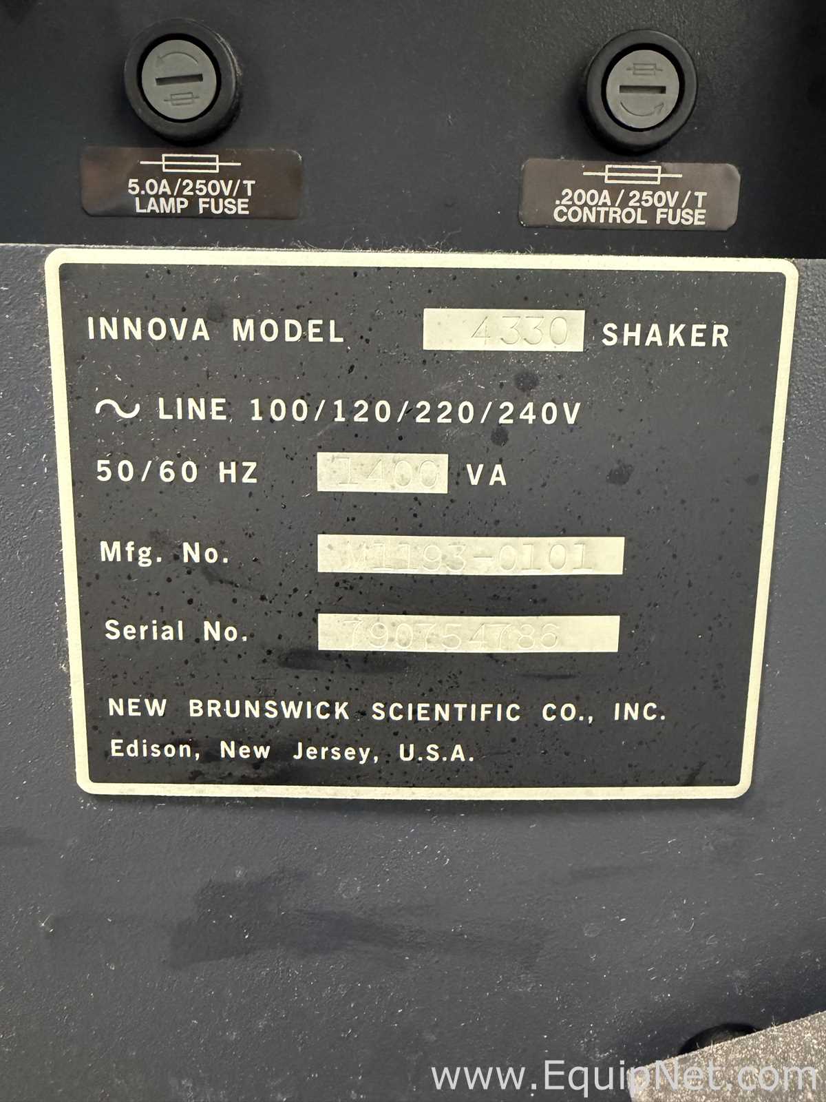 New Brunswick INNOVA 4330 Refrigerated Incubator Shaker