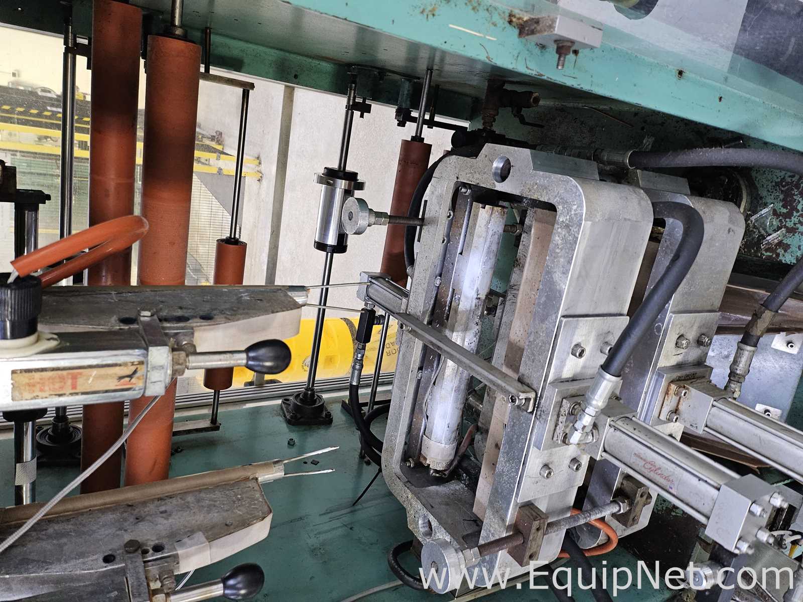 General Packaging Equipment 90 (L) 2C Vertical Form Fill Seal Machine