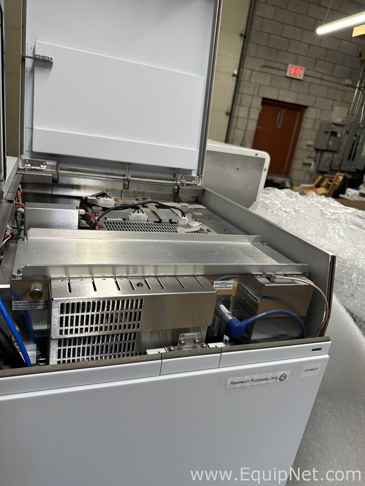 Agilent Technologies 7800 ICP MS Mass Spectrometer with Chiller