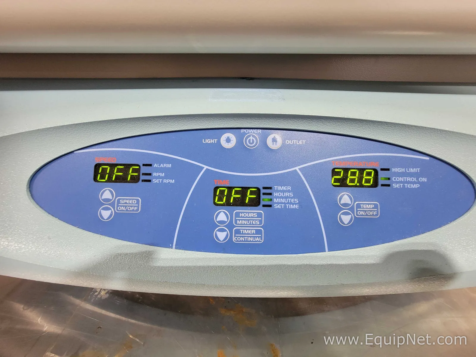 Thermo Scientific SHKE6000-7 Incubated and Refrigerated Floor Shaker