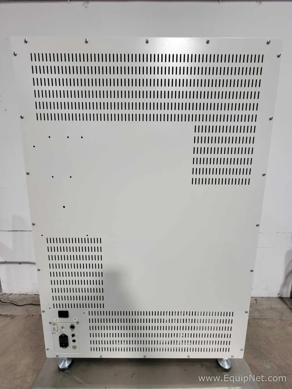 Thermo Scientific SHKE6000-7 Incubated and Refrigerated Floor Shaker