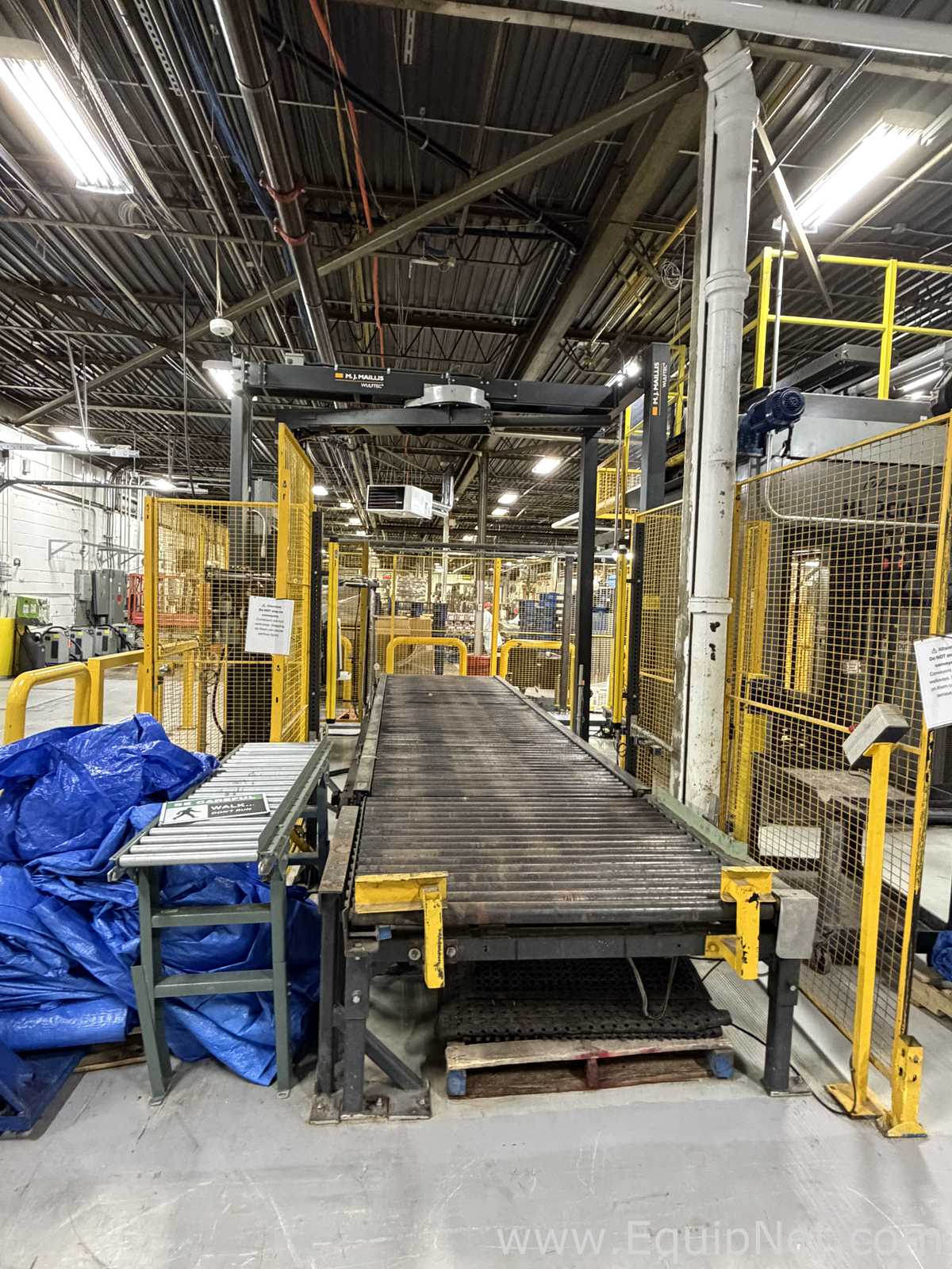 Dual Columbia HL 2000 Palletizers with Wulftec Pallet Wrapper and Ryson Spiral Case Conveyor