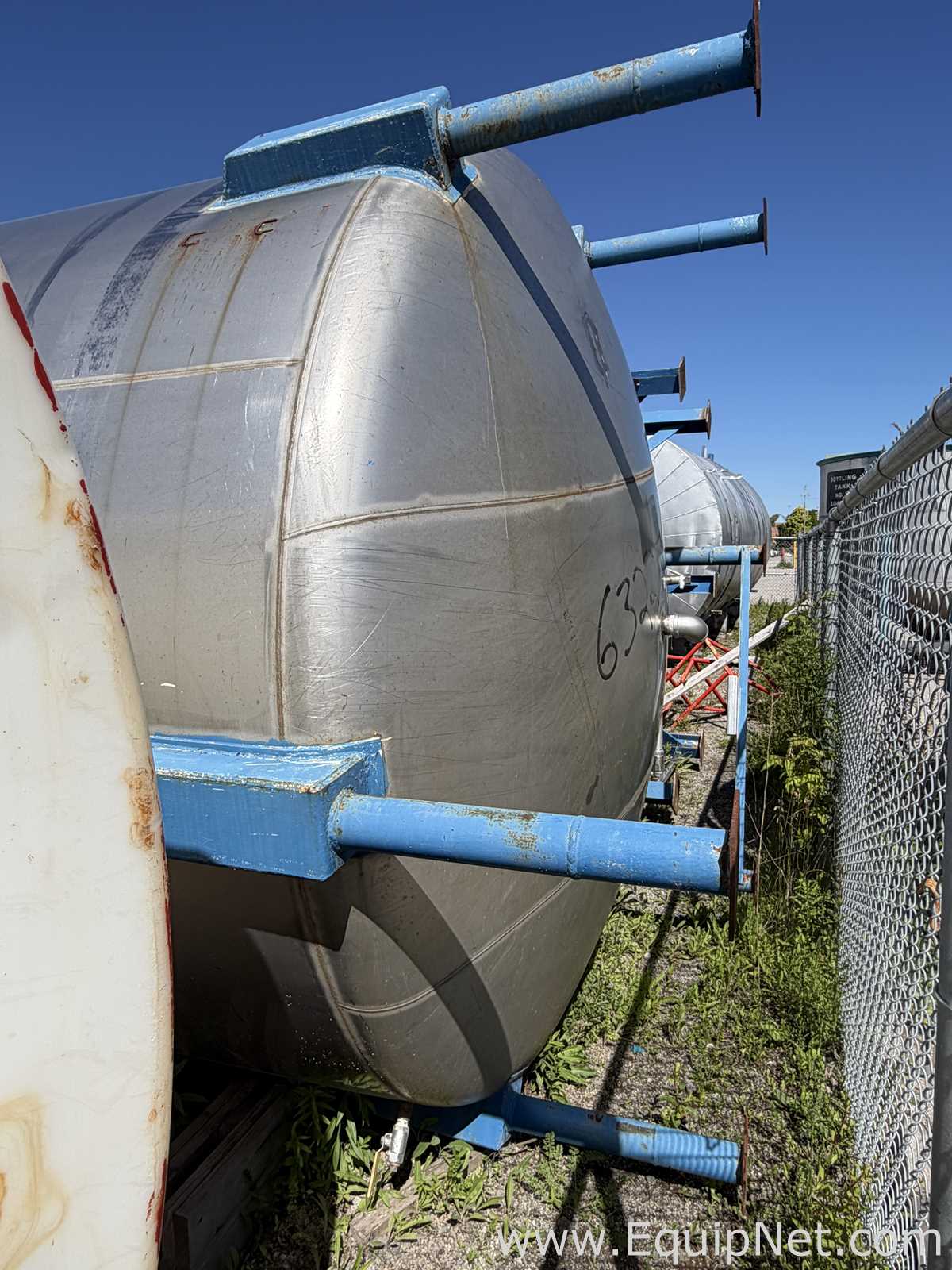 Approx 5900 Gallon Stainless Steel Holding Tank
