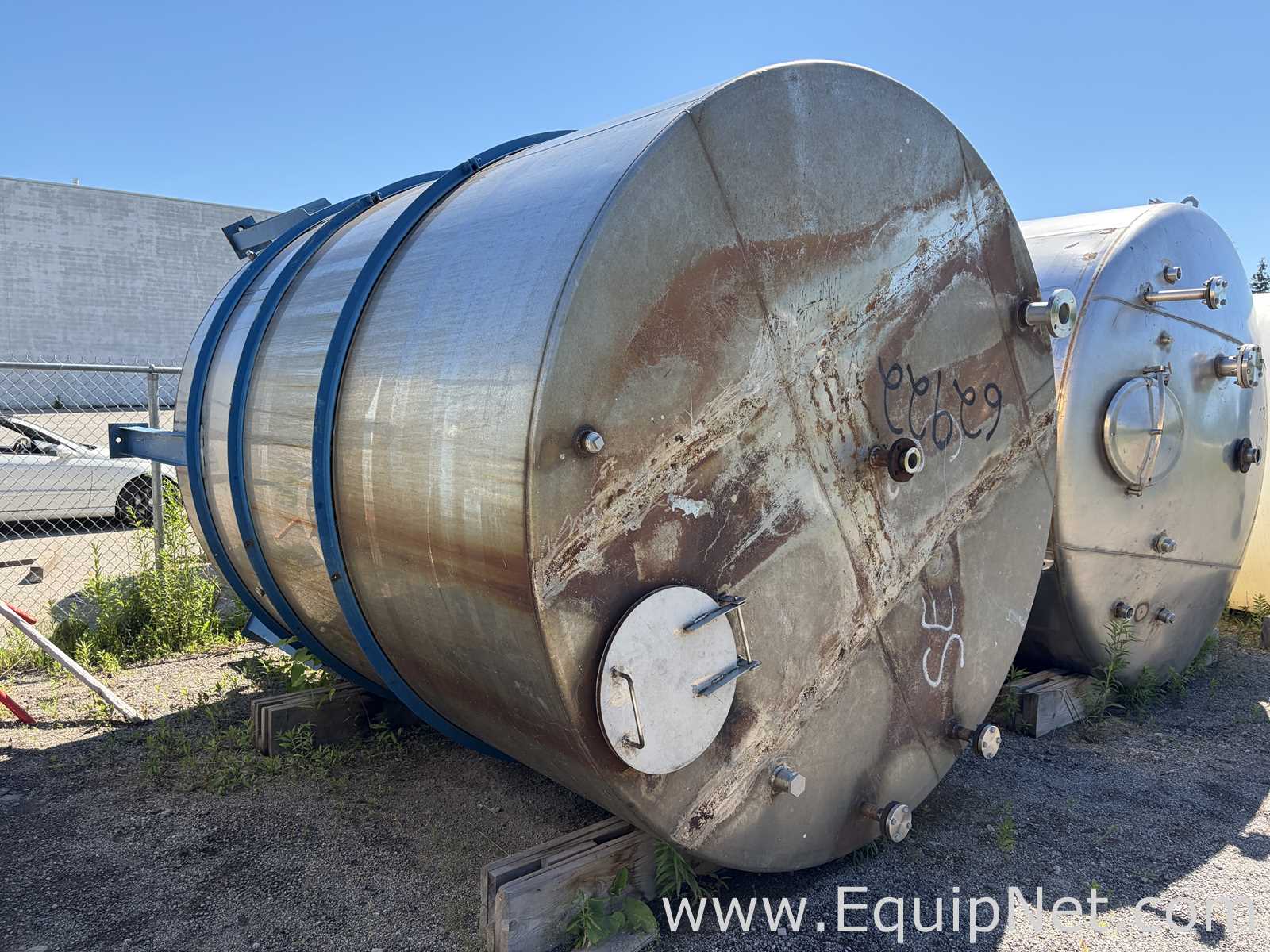 Approx 5000 Gallon Stainless Steel Holding Tank
