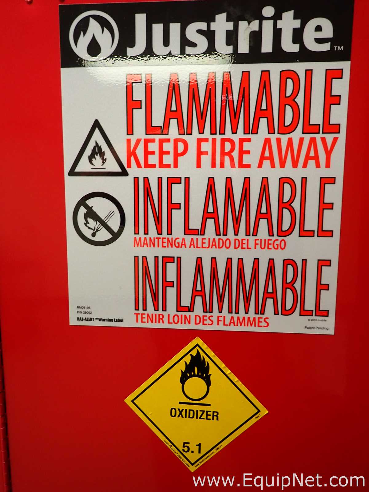 Gabinete de Almacenamiento de Inflamables JustRite Requisitos de aire 96 GALS.  96 Galones
