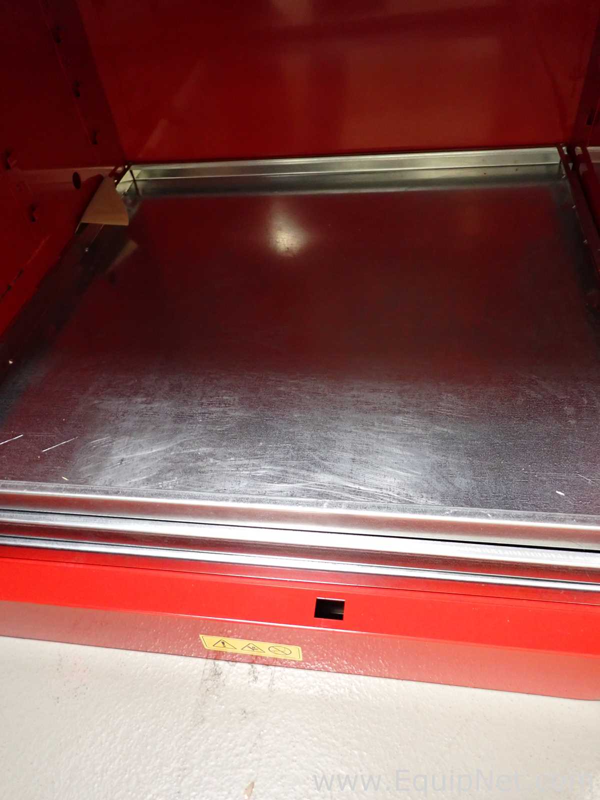 Gabinete de Almacenamiento de Inflamables JustRite Requisitos de aire 96 GALS.  96 Galones