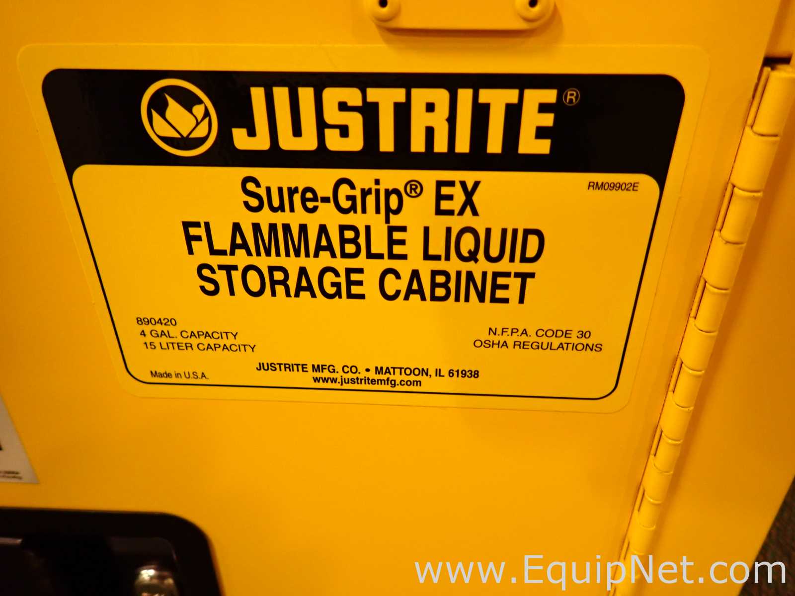 Gabinete de Almacenamiento de Inflamables JustRite Requisitos de aire 4 GALS.  4 Galones