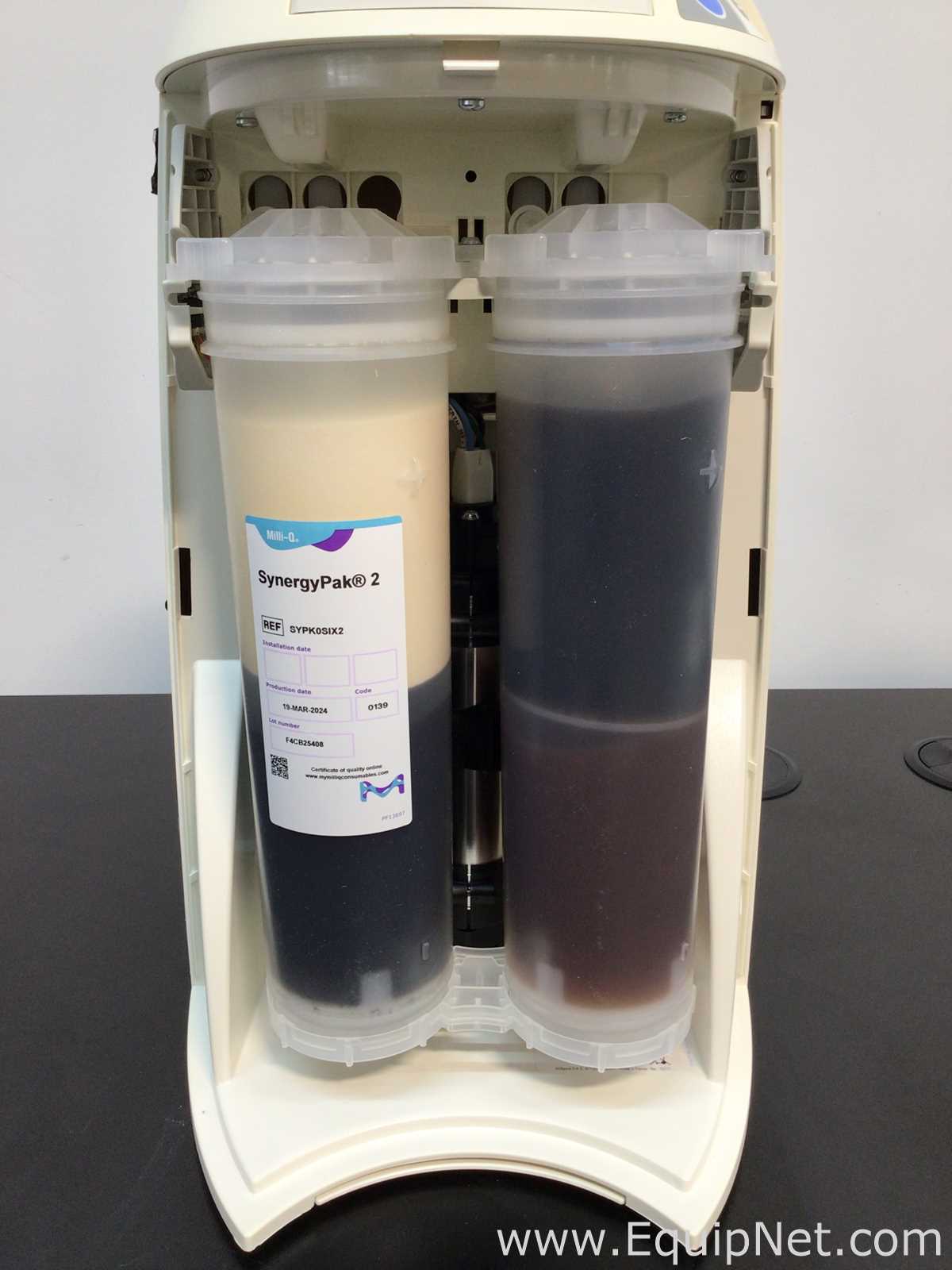 Sistema de Purificação e Destilação de Água Millipore Synergy UV-R