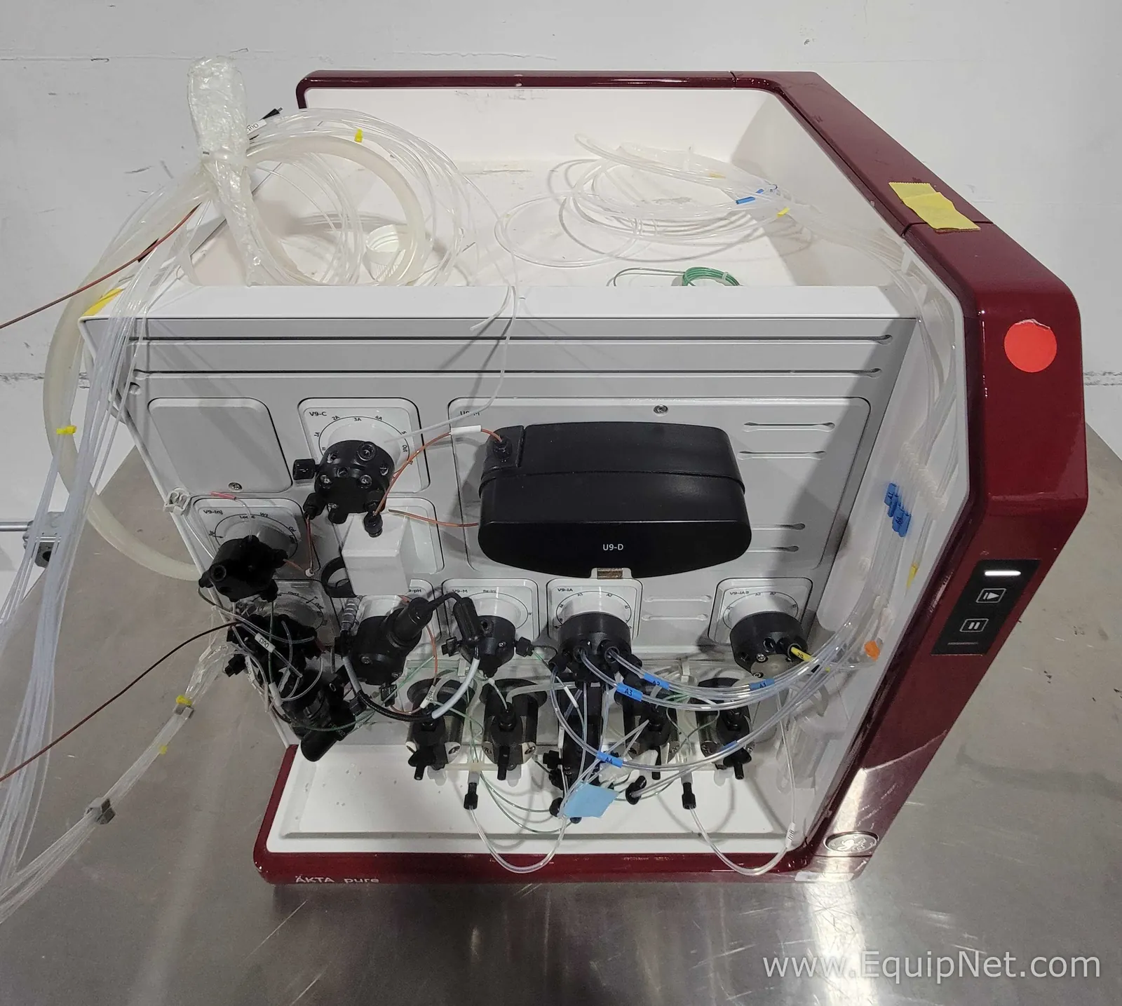 Cytiva AKTA Pure Chromatography System With Fraction Collector F9-C And Sample Pump S9