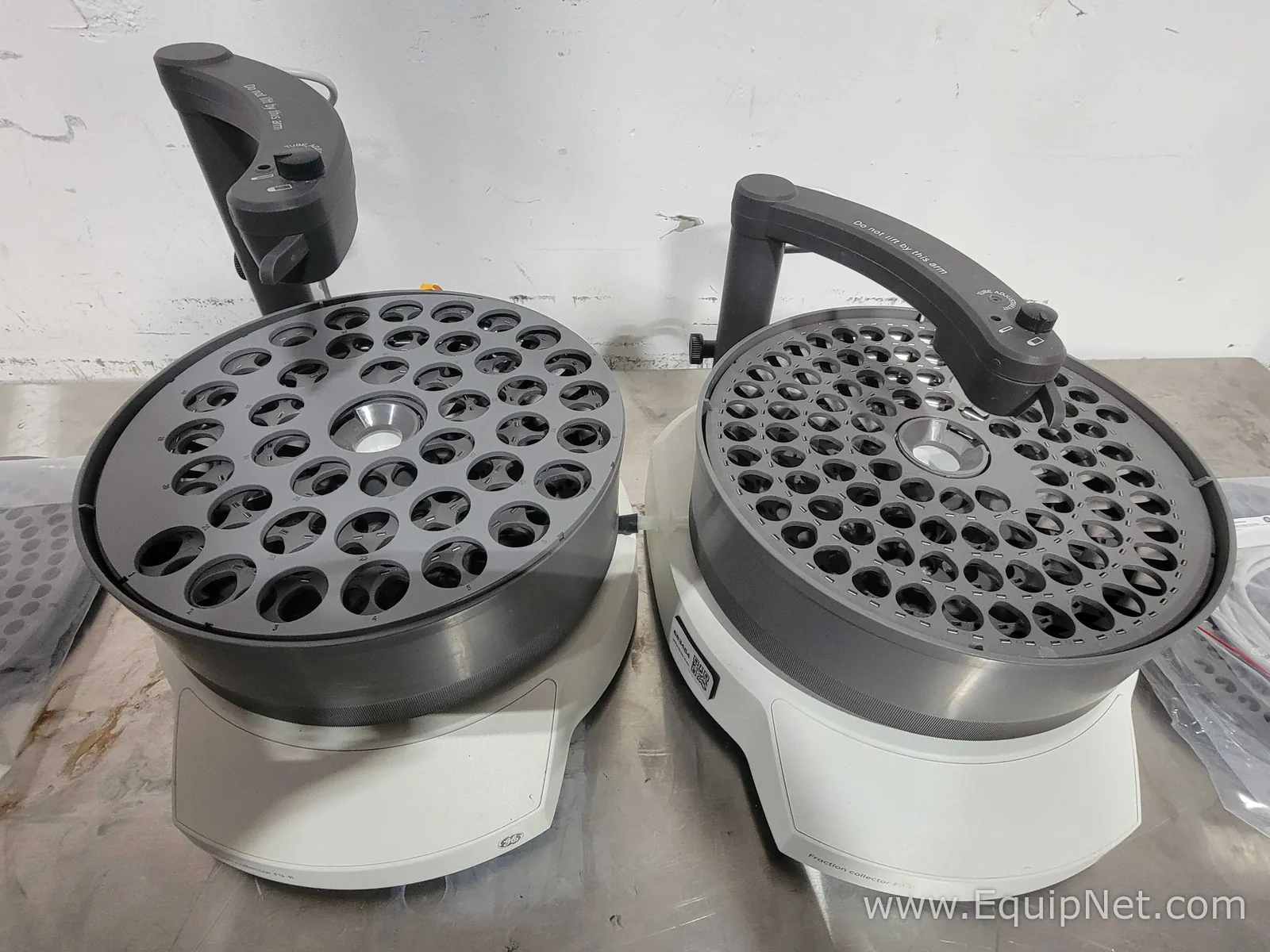 Lot of 2 GE Healthcare Bio-Sciences AB Fraction Collector F9-R Fraction Collector