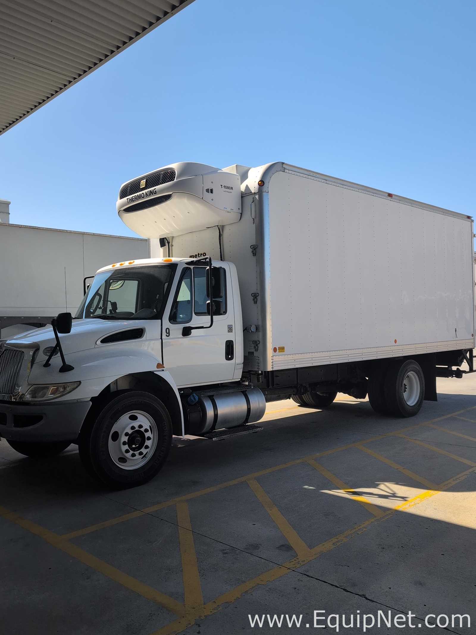 2016 International Refrigerated Box Truck with Lift Gate