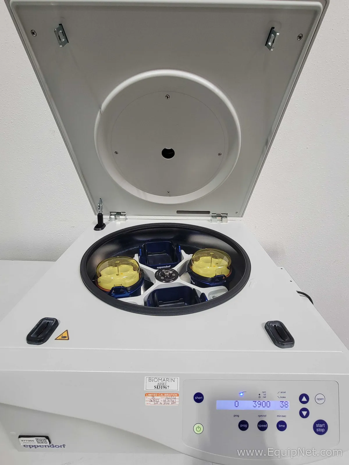 Centrífuga para laboratorio Eppendorf 5810