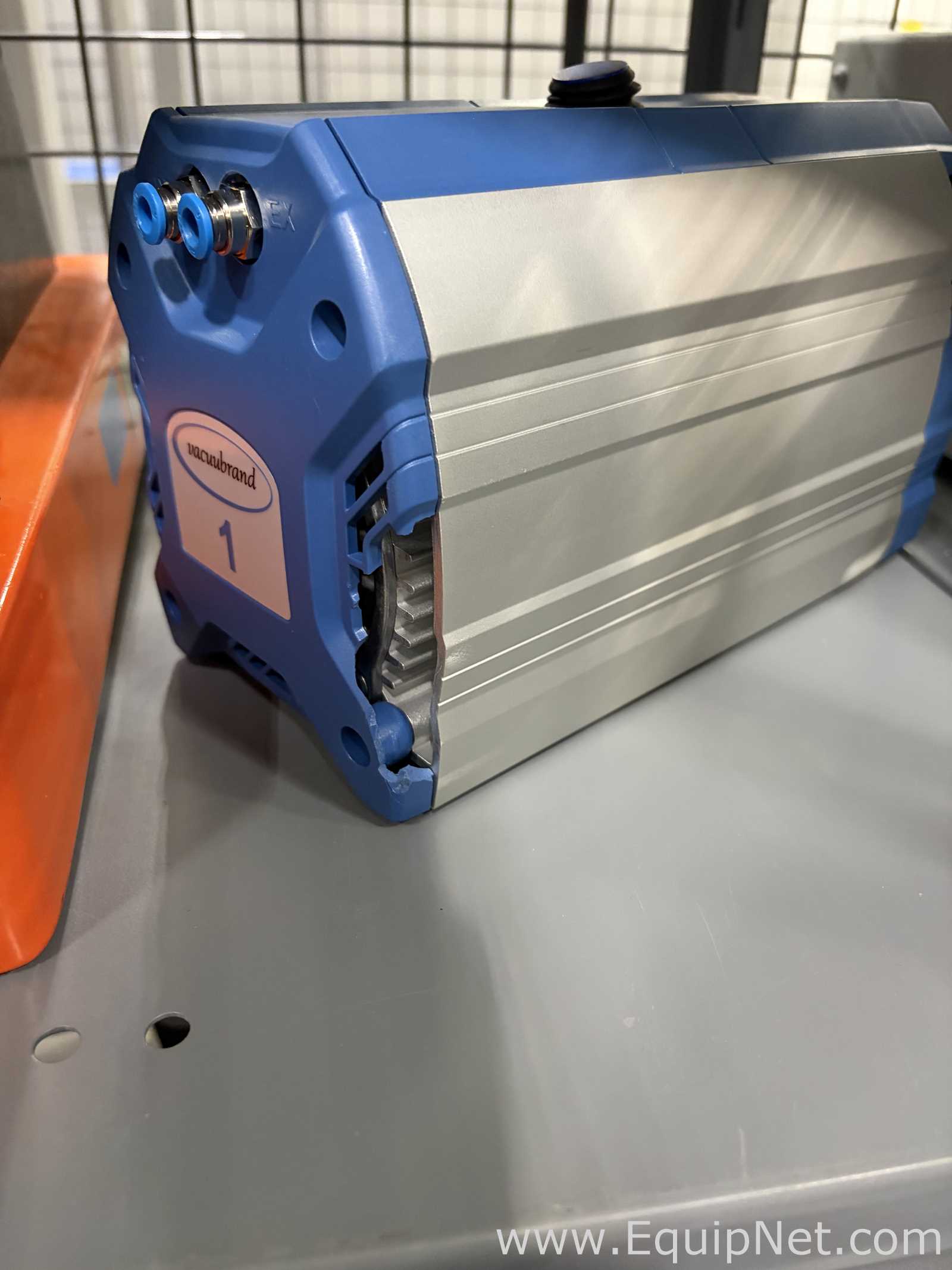 Vacuubrand ME 1 Vacuum Pump