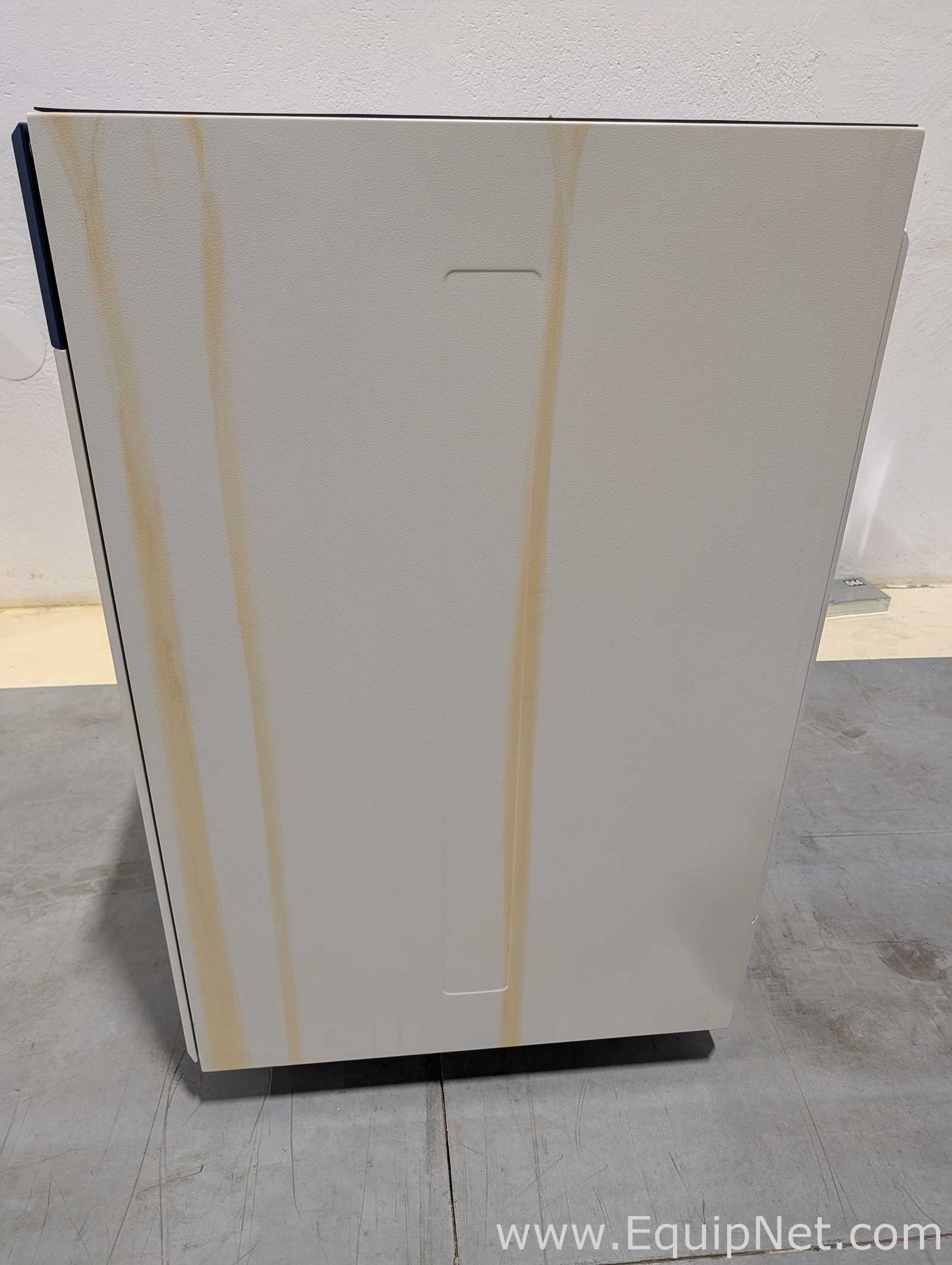 Bruker Avance III 600 NMR Spectrometer Electronic Console Cabinet