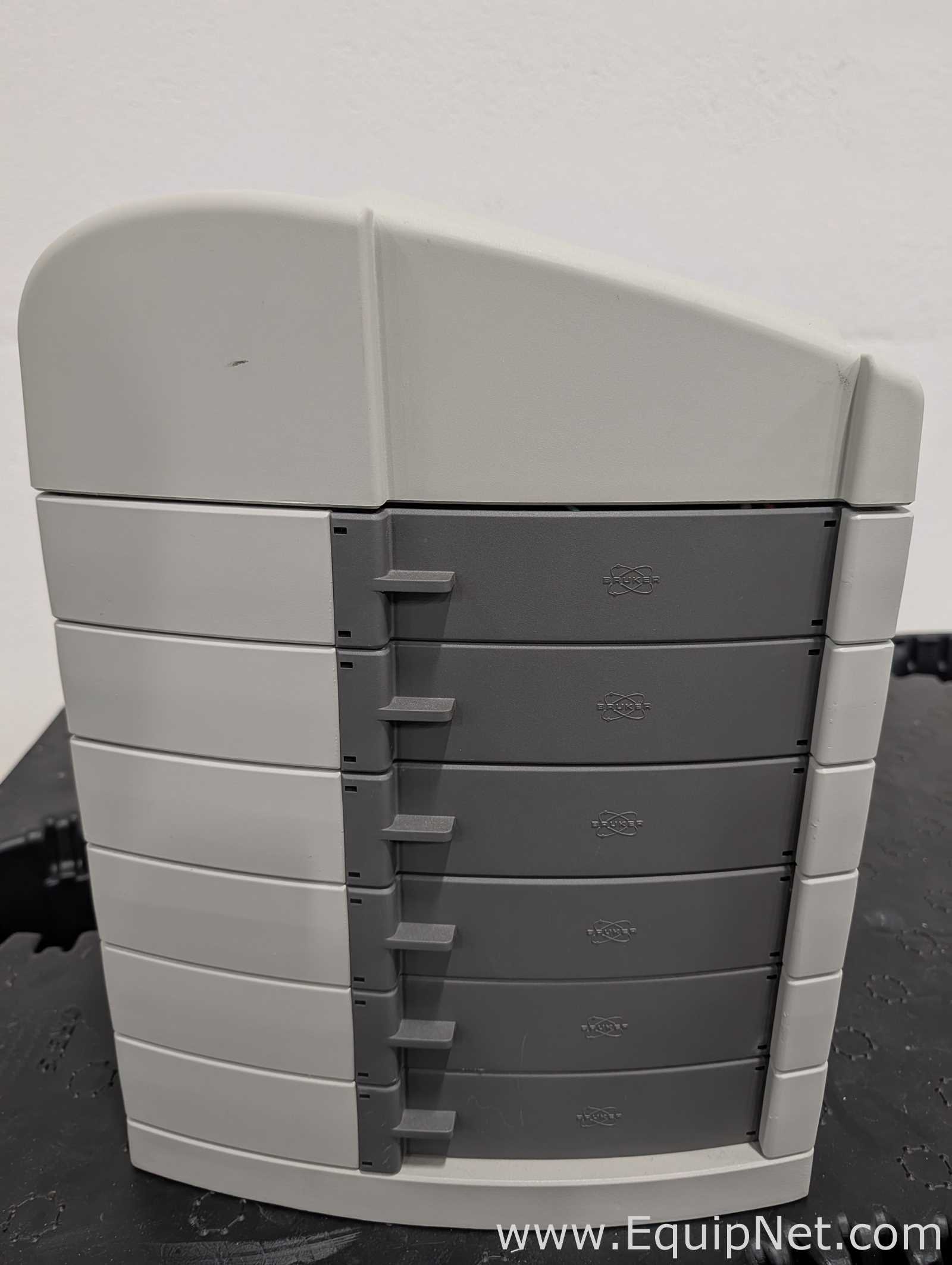 Bruker Avance III 600 NMR Spectrometer Electronic Console Cabinet