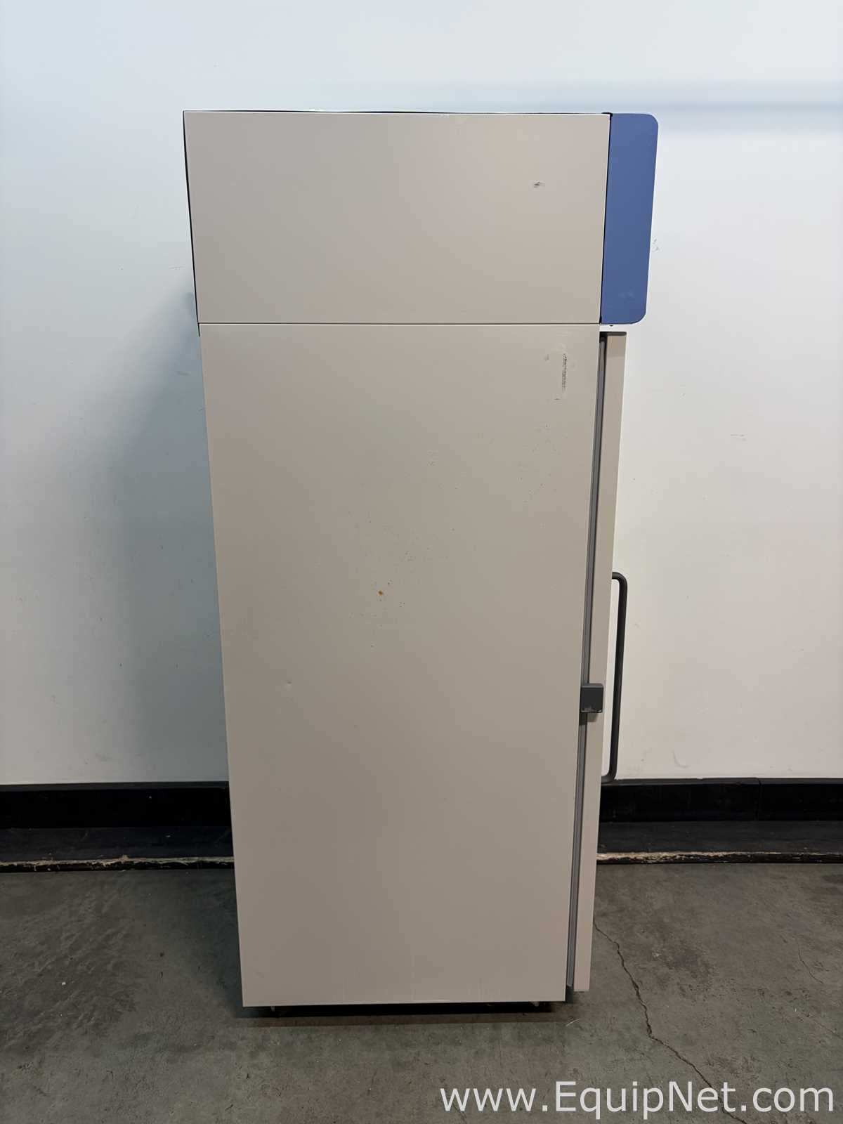 Thermo Scientific UGL2320A21 Freezer