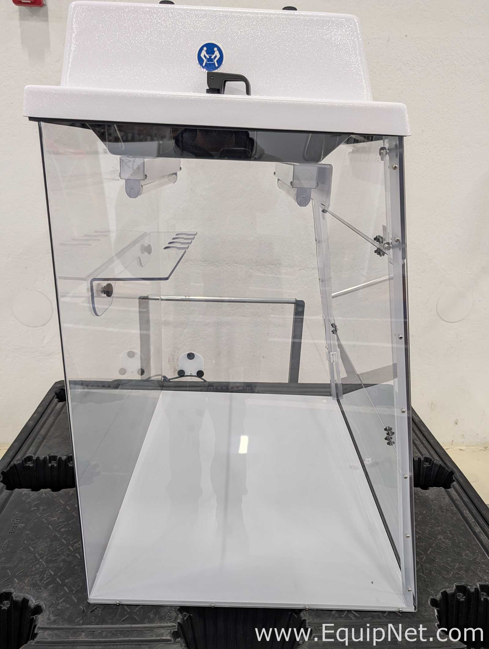 Air Clean Systems AC632TLFUVC Fume and Flow Hood