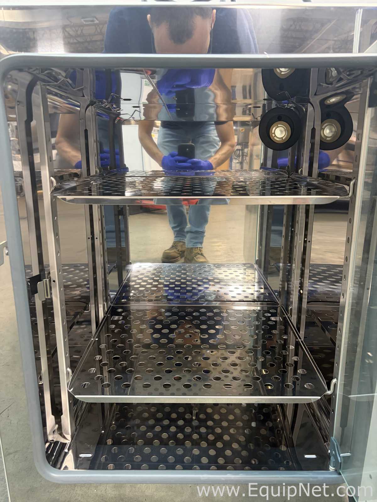Inkubator Thermo Scientific Heratherm IGS100