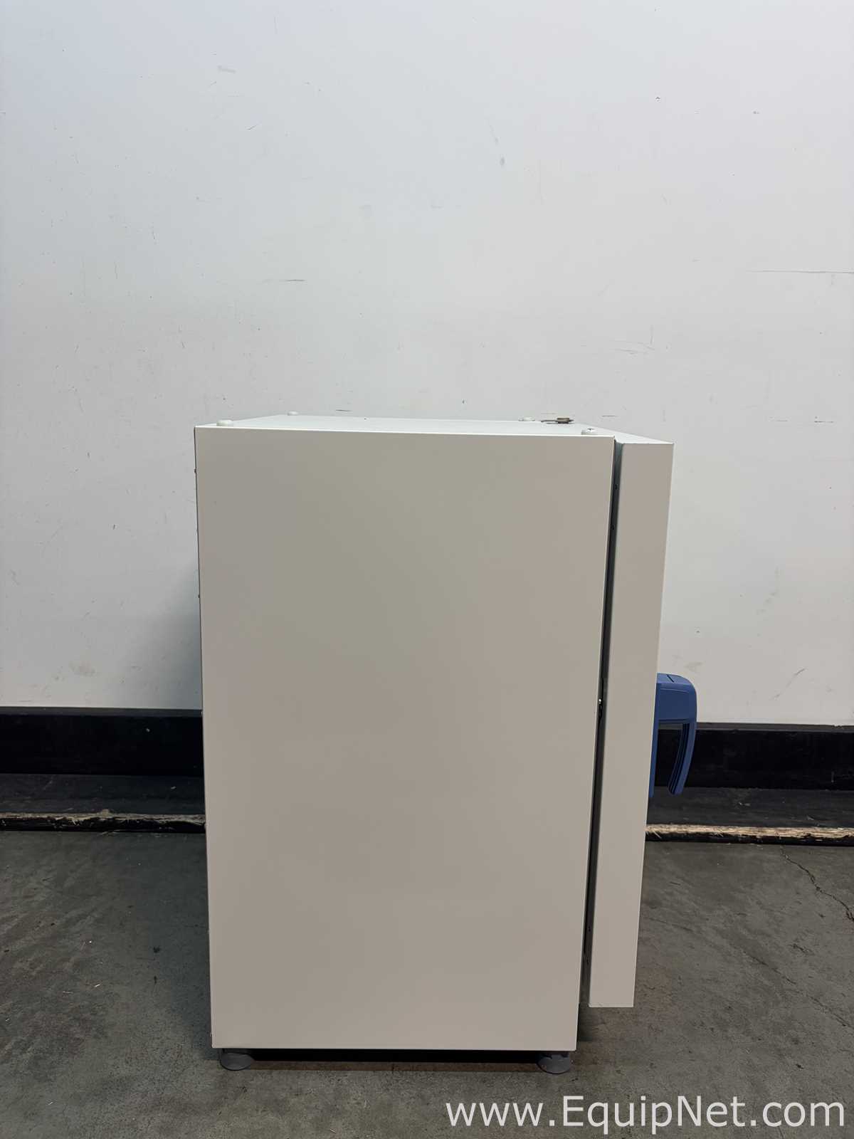 Inkubator Thermo Scientific Heratherm IGS100