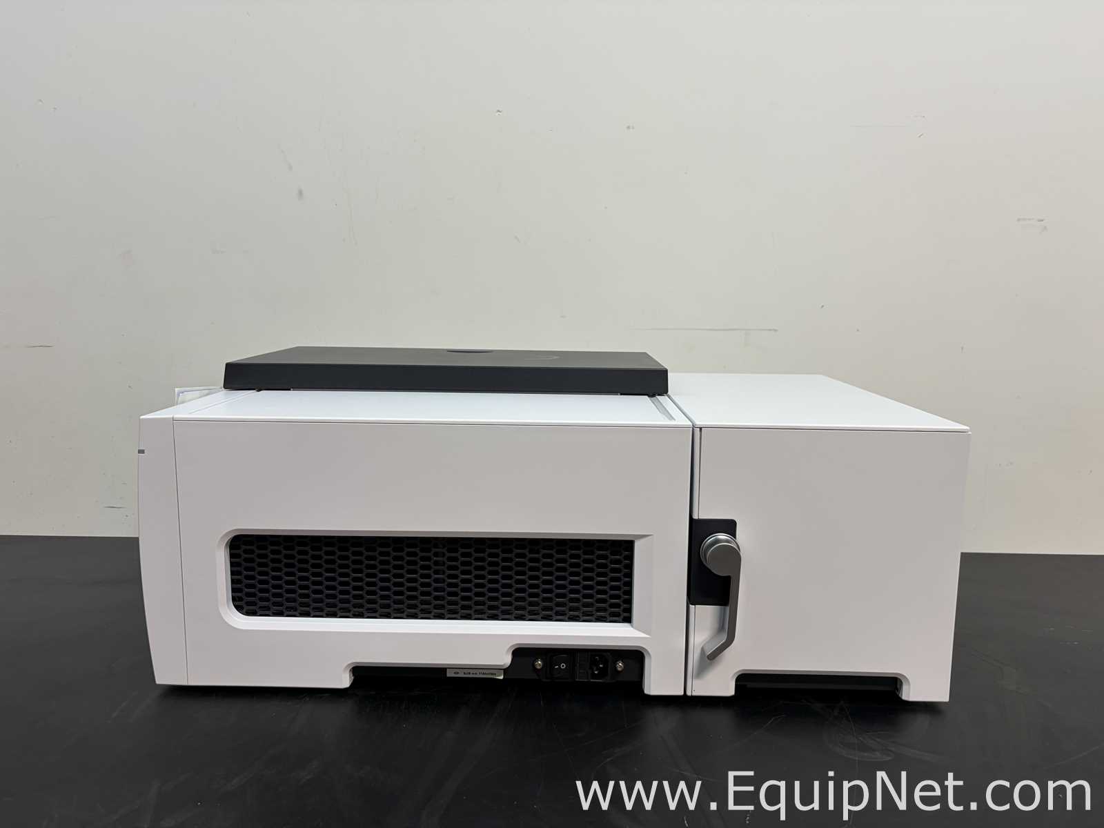 Agilent Technologies Cary UV-Vis Multicell Peltier w/ 3500 UV-Vis Spectrophotometer