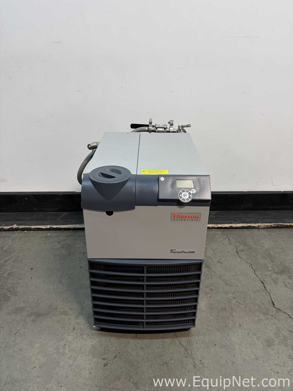 Enfriador Thermo Scientific Neslab ThermoFlex 2500