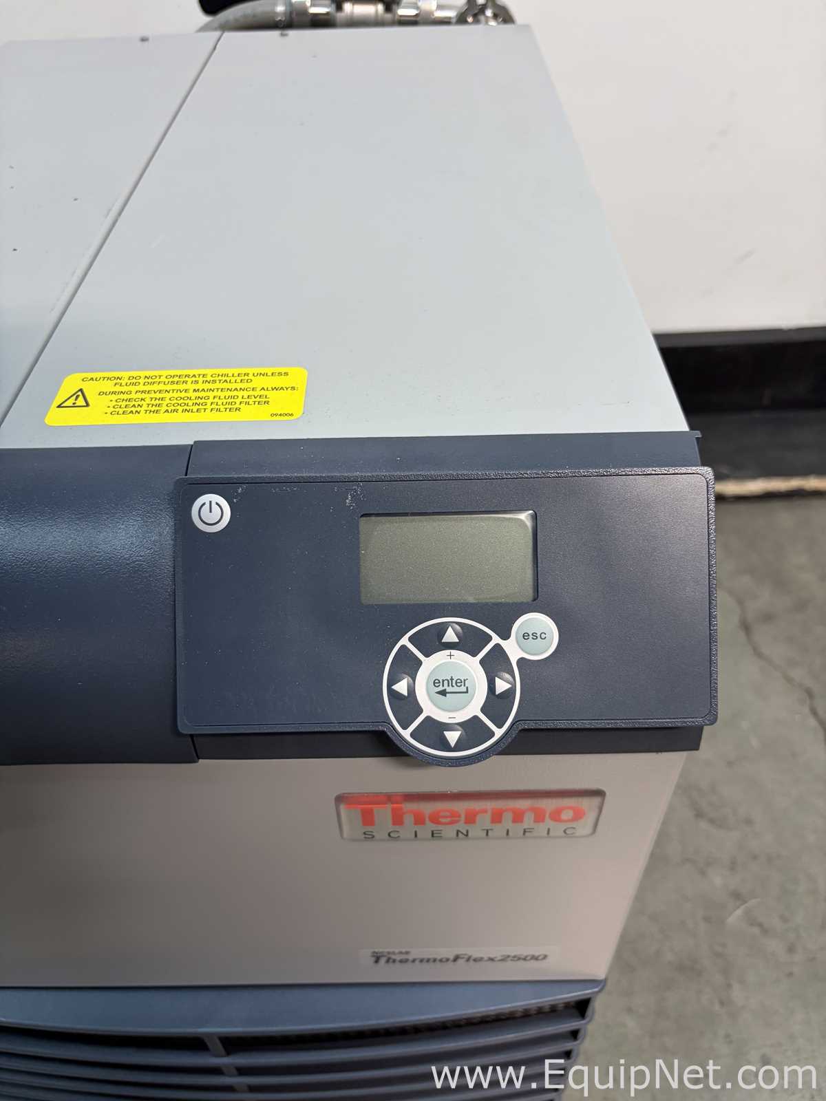 Enfriador Thermo Scientific Neslab ThermoFlex 2500