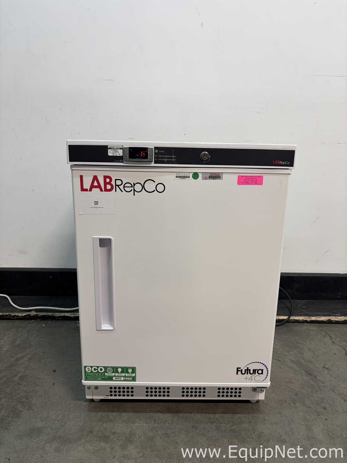 Lote de 2 Refrigeradores Various 