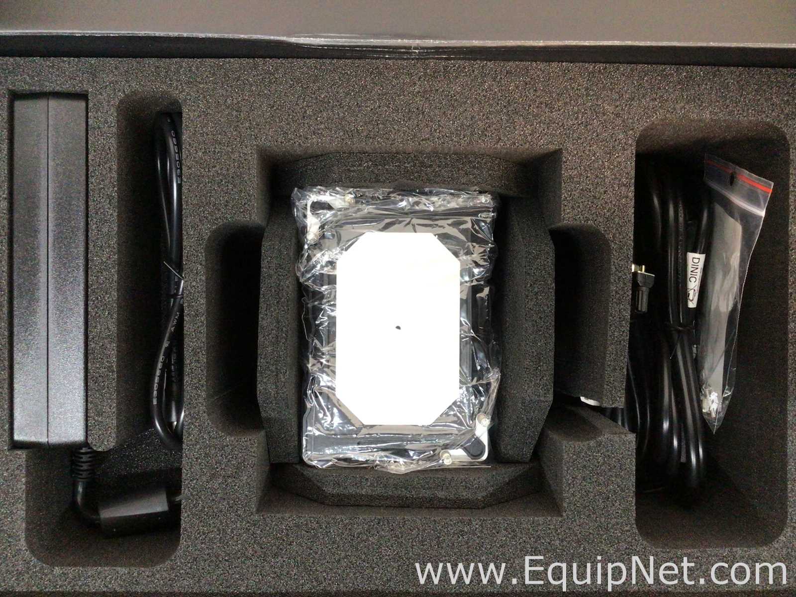 Unused Qinstruments BioShake Q1 Microplates Shaker
