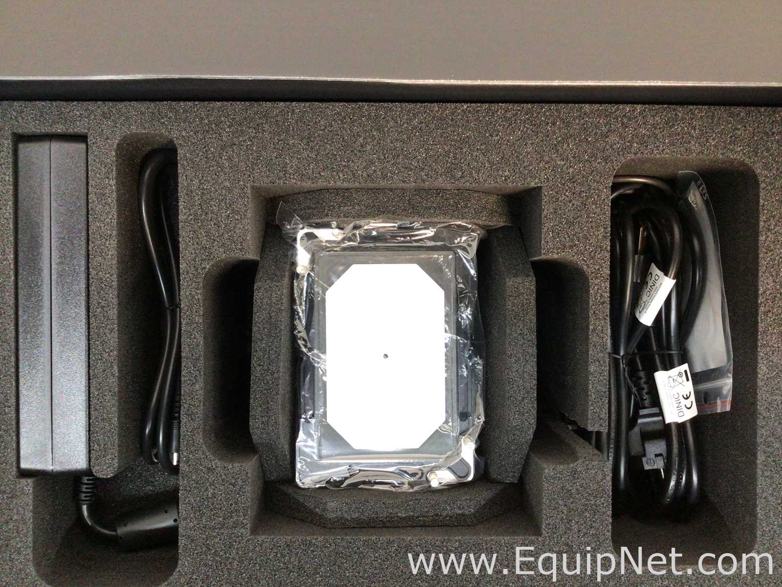 Unused Qinstruments BioShake Q1 Microplates Shaker