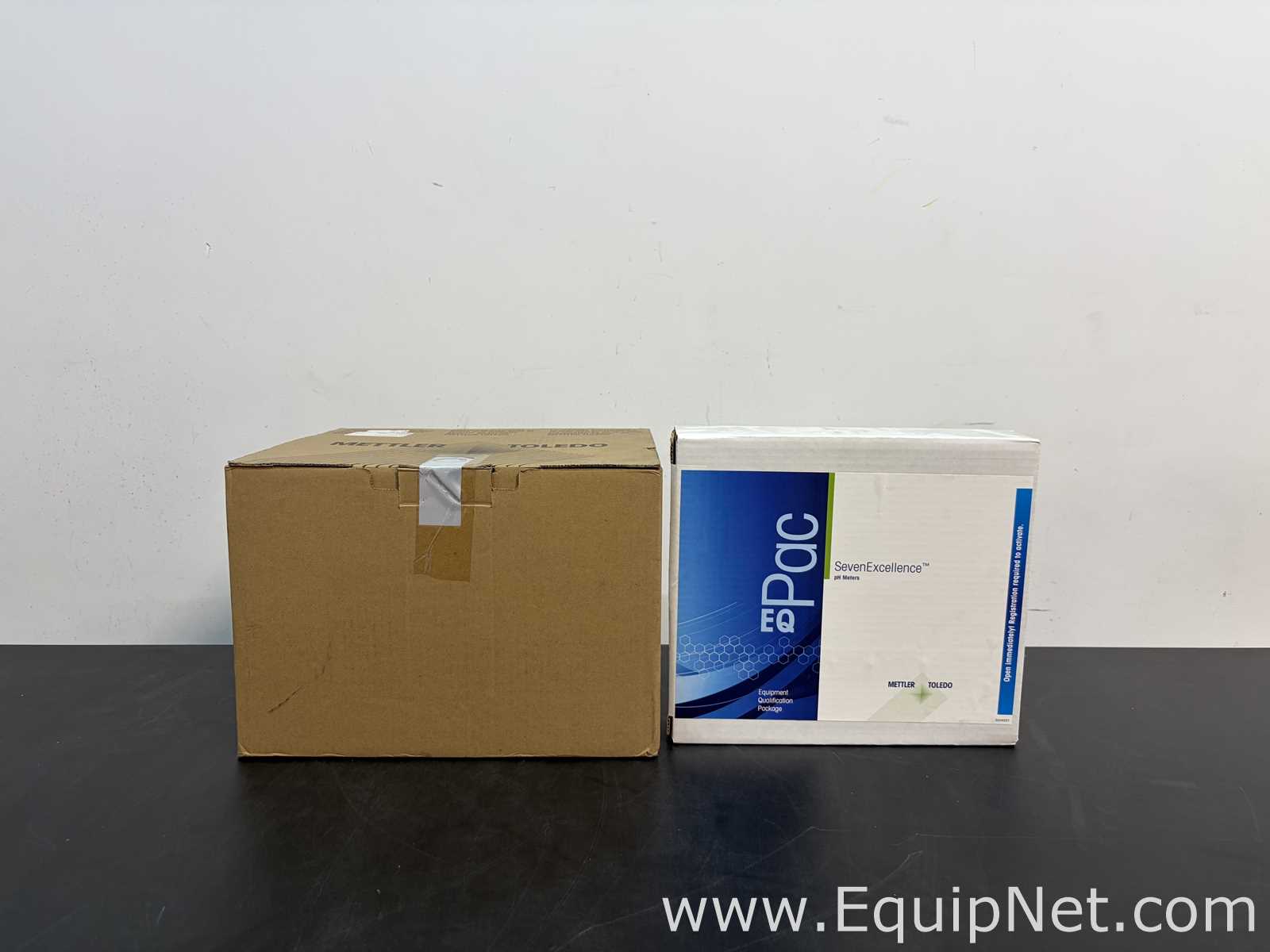 Medidor de pH Mettler Toledo SevenExcellence pH meter S400-uMix-Kit. Sem Uso