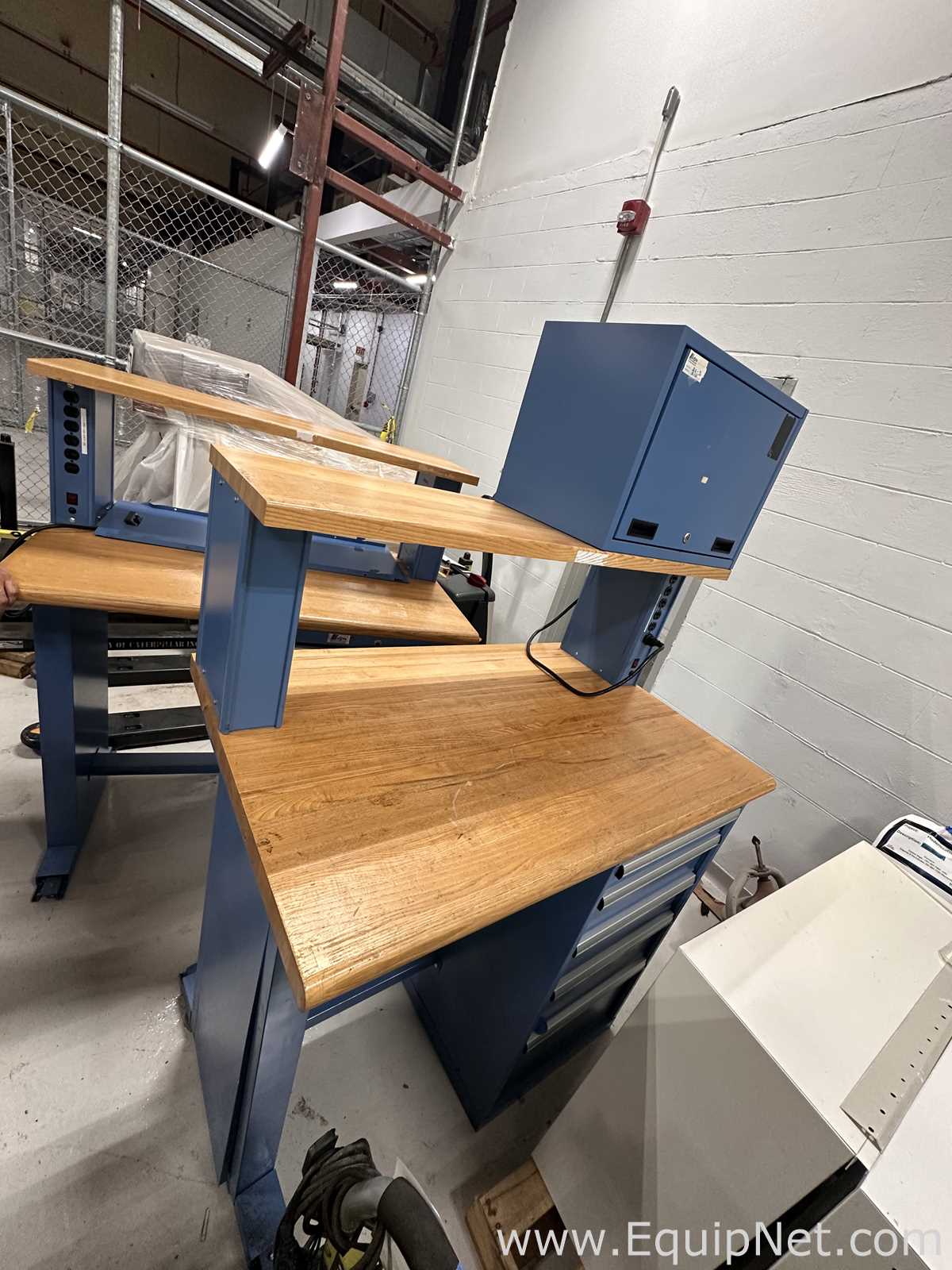 Lot of 2 Workbenches