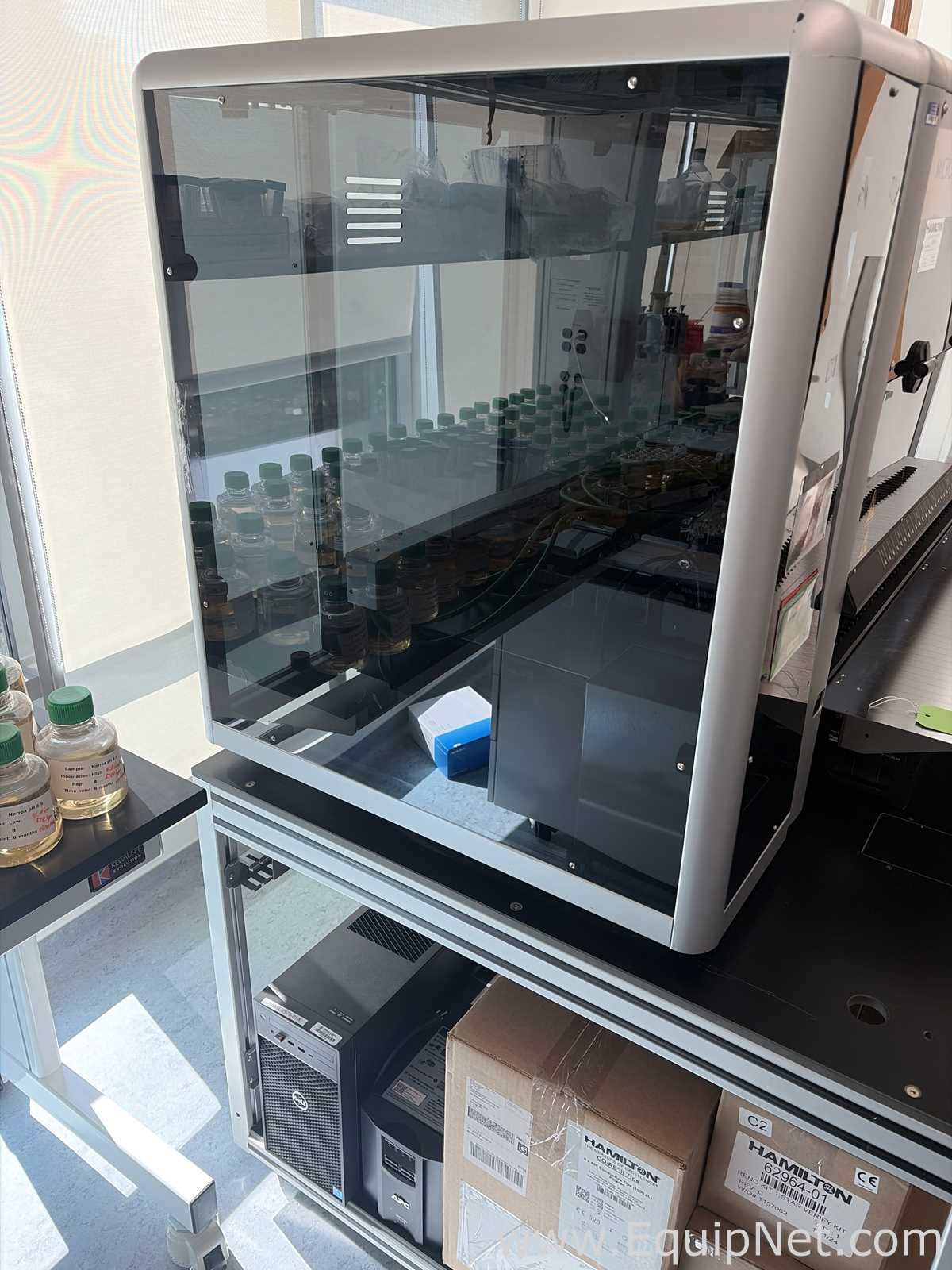 Manipulador de Líquidos Hamilton Microlab Star (173000)