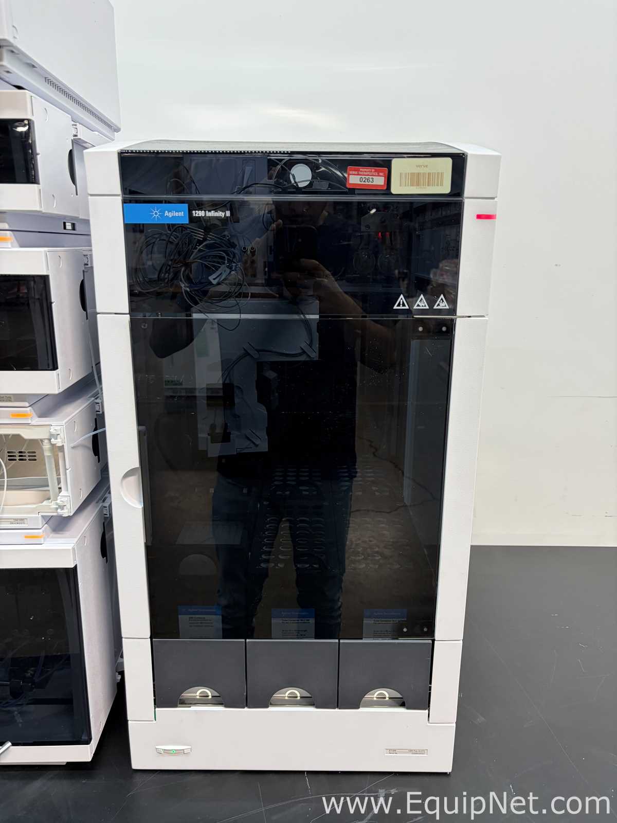 Agilent Technologies 1290 Infinity II HPLC System With 2 Multiple Wavelength Detectors