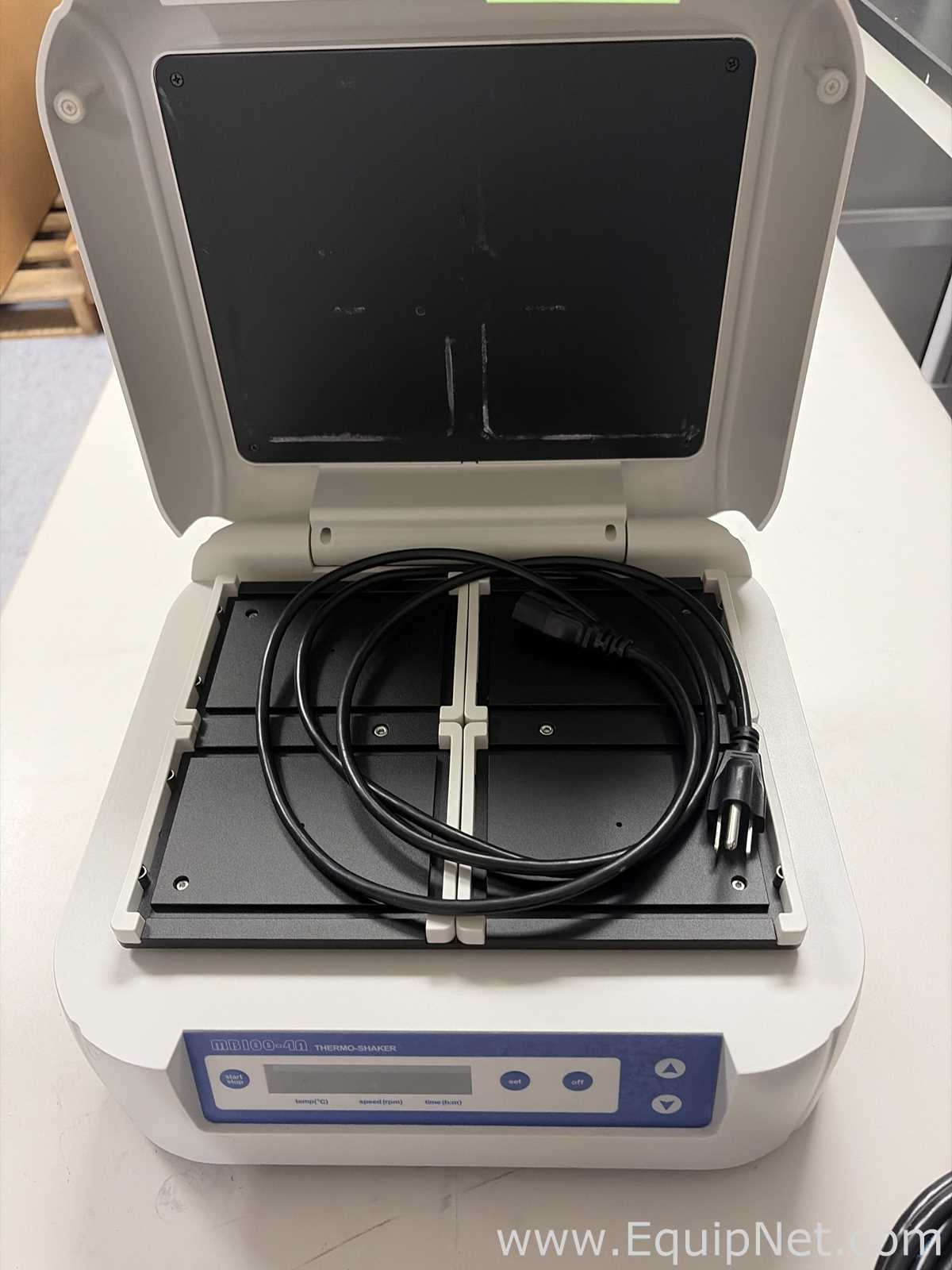 Agitador Allsheng MB100-4A