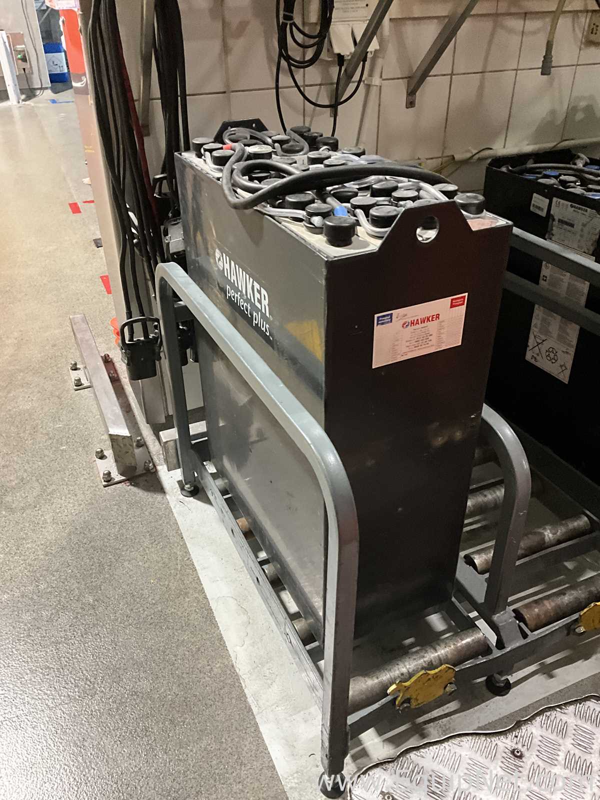 Hawker GmbH 24V3PZS465 Fork Lift Battery