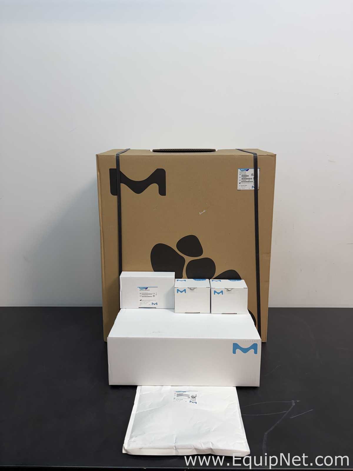 Unused Millipore Milli-Q IQ 7000 Laboratory Water Purification System With Accessories