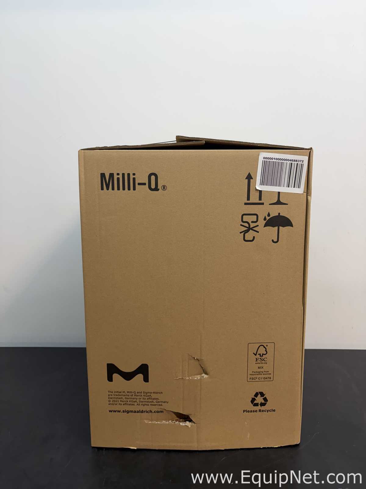 Sistema de Purificación y Destilación de Agua Millipore Milli-Q IQ 7000. Sin usar