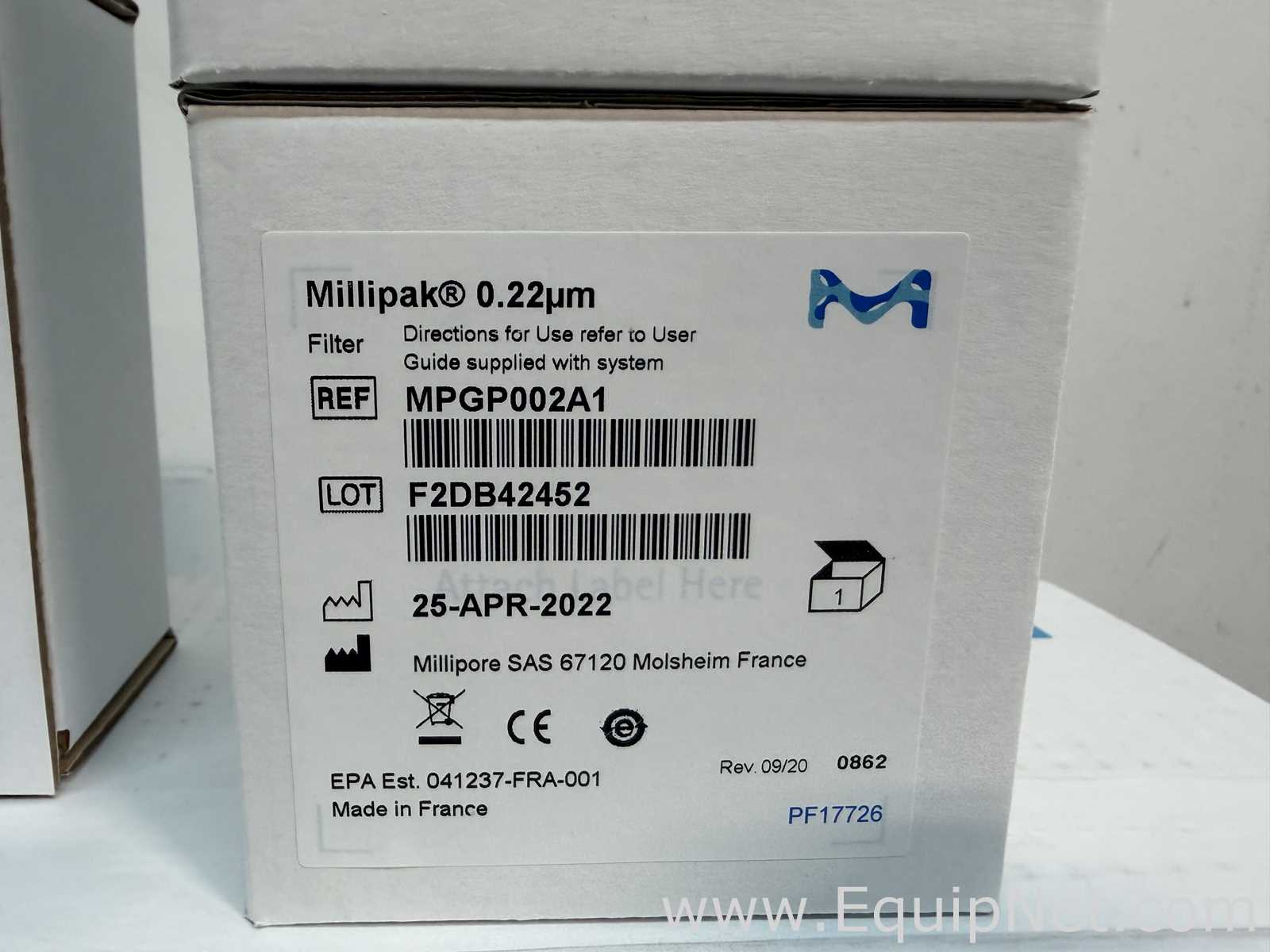 Sistema de Purificación y Destilación de Agua Millipore Milli-Q IQ 7000. Sin usar