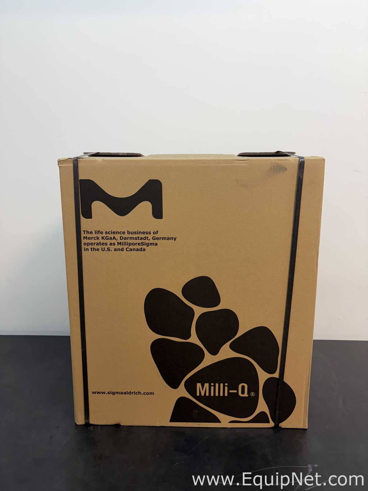 Unused Millipore Milli-Q IQ 7000 Laboratory Water Purification System With Accessories