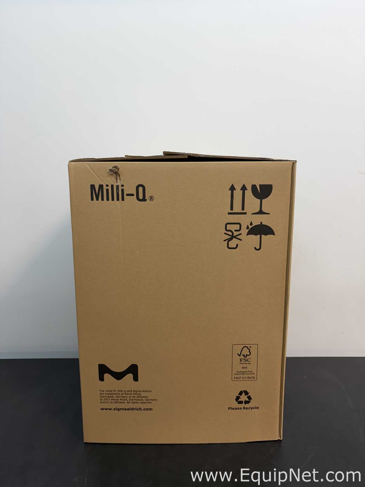 Sistema de Purificación y Destilación de Agua Millipore Milli-Q IQ 7000. Sin usar