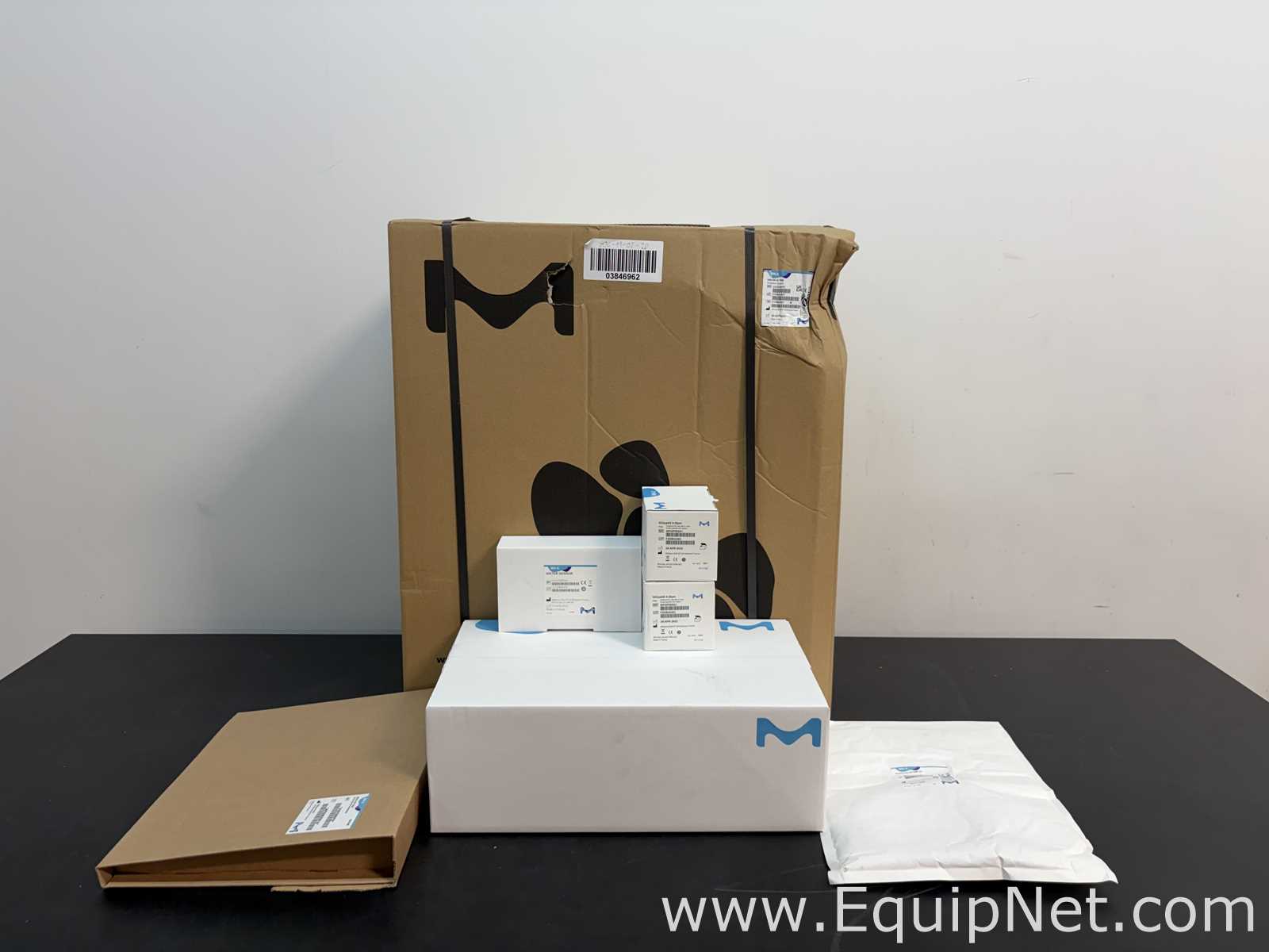 Unused Millipore Milli-Q IQ 7000 Laboratory Water Purification System With Accessories