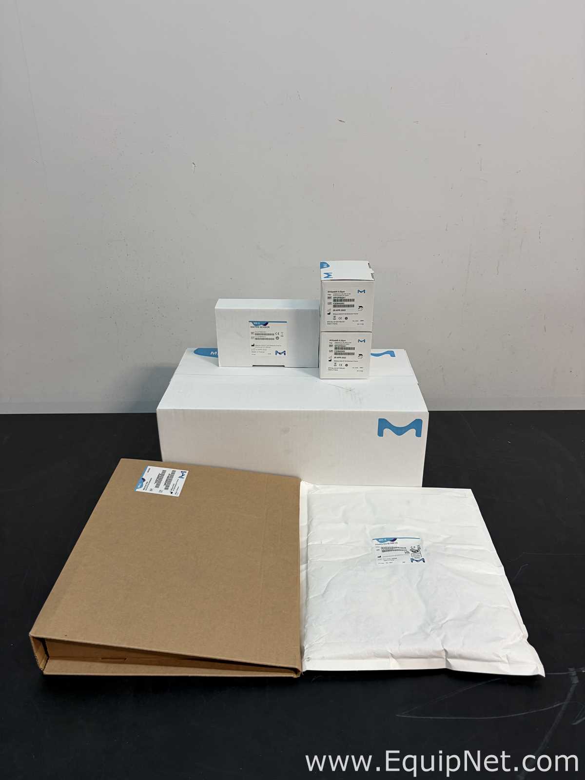 Unused Millipore Milli-Q IQ 7000 Laboratory Water Purification System With Accessories